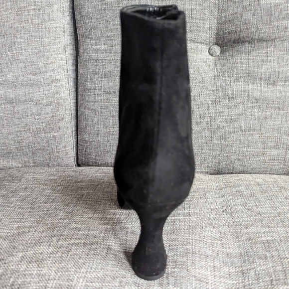 SALE - Heel booties pointed toe suede Made in Italy Sz 40 New - Picture 5 of 8